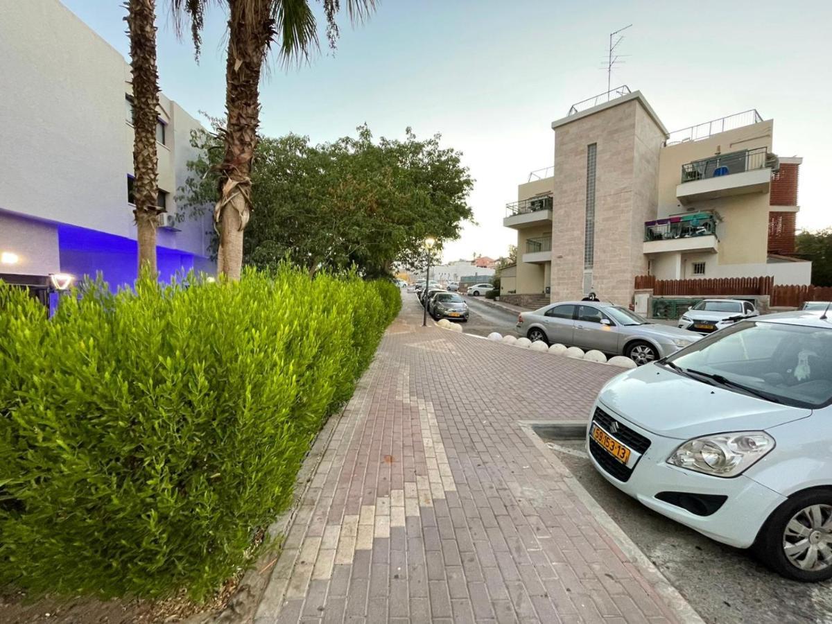 דירת 4 חדרים, 2 מרפסות, 114 מ